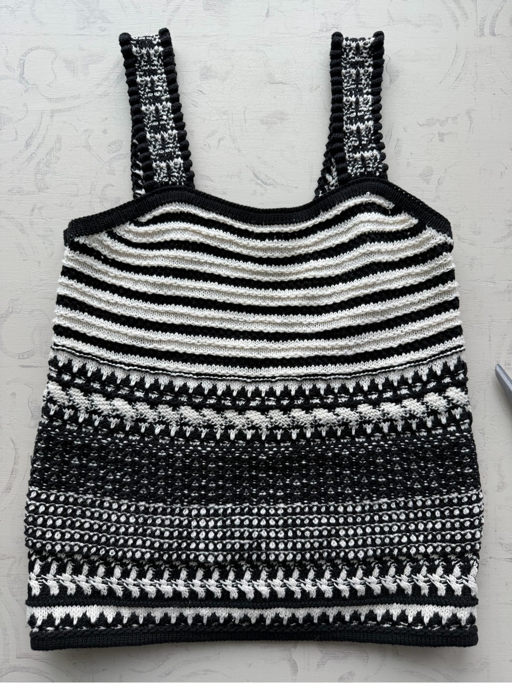 LOFT Petites Black Ivory Textured Knit Tank Top Mixed Stitch Boho xs